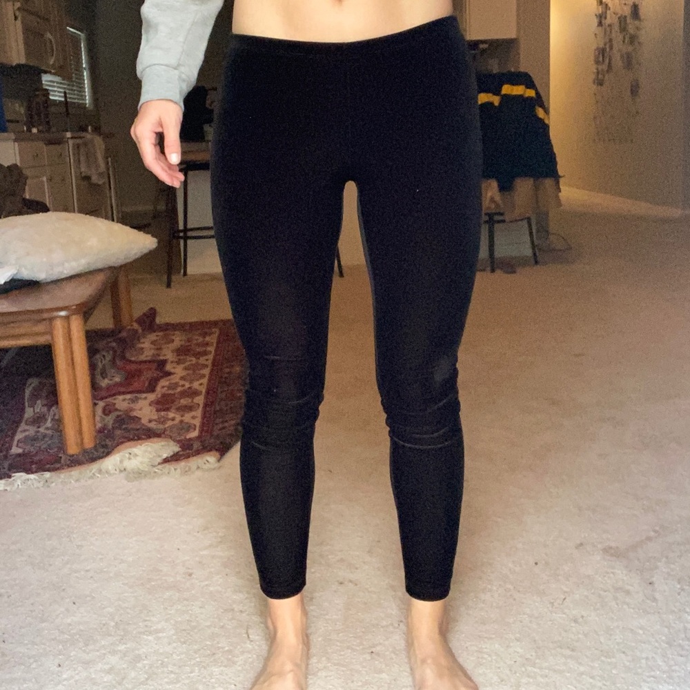 BLACK VELVET LEGGINGS - NEW